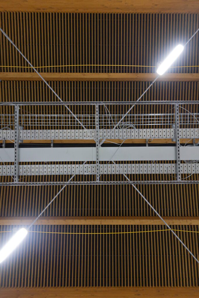 Gatwick pier 6
